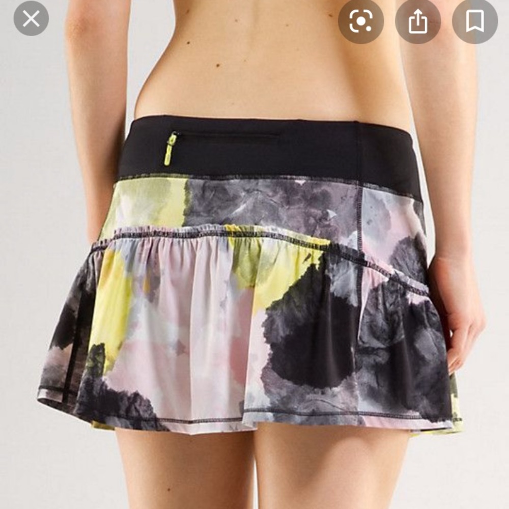 Lululemon sz 8 Run Willpower skirt Small Citron print rare vintage print/style